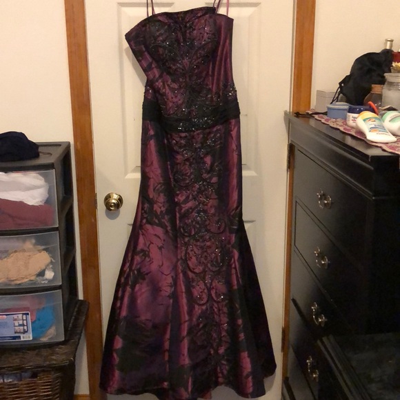 Jovani Dresses & Skirts - Jovani Evening Gown Dress
